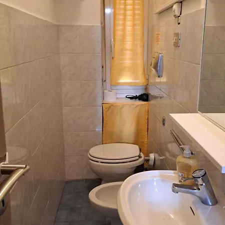 Daire Sant Antonino Metro Pozzo Strada