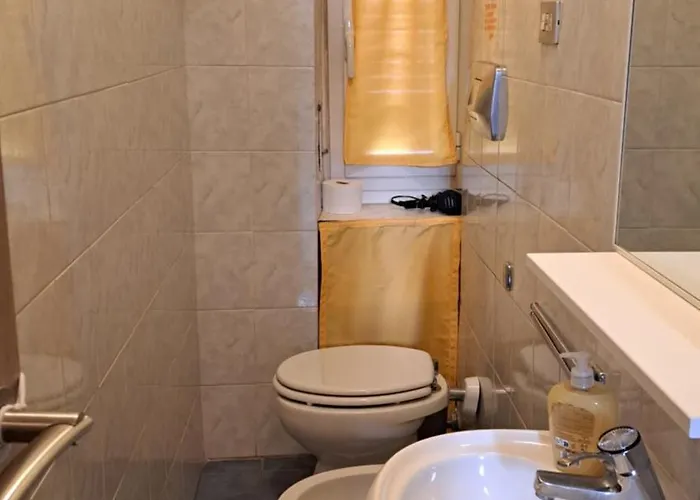 Apartman Sant Antonino Metro Pozzo Strada